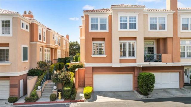 4 Imperial Aisle, Irvine, CA 92606