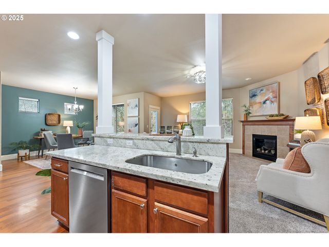 11347 Nw KIMBLE Ct, Portland, OR 97229