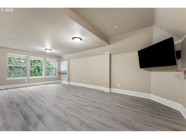 11347 Nw KIMBLE Ct, Portland, OR 97229