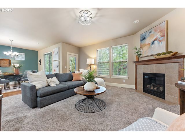 11347 Nw KIMBLE Ct, Portland, OR 97229