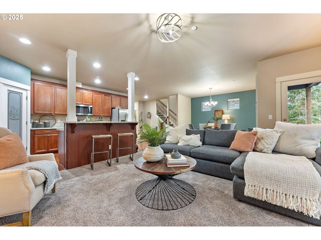 11347 Nw KIMBLE Ct, Portland, OR 97229