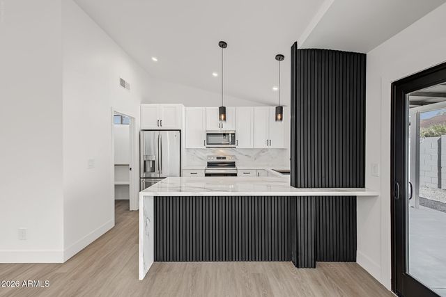 18819 N 47TH Avenue, Glendale, AZ 85308
