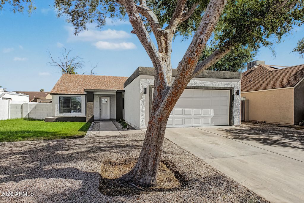 18819 N 47TH Avenue, Glendale, AZ 85308