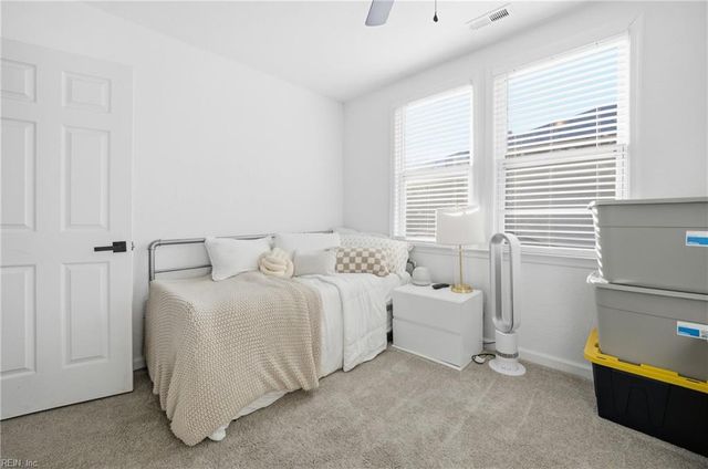 1109 Fentress RD, Chesapeake, VA 23322