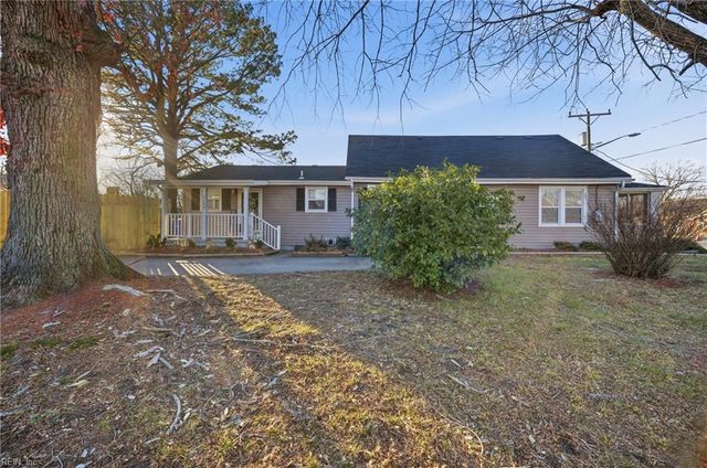 1109 Fentress RD, Chesapeake, VA 23322