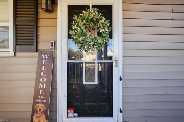 1109 Fentress RD, Chesapeake, VA 23322