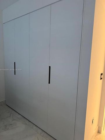 1010 Brickell Ave 1905, Miami, FL 33131