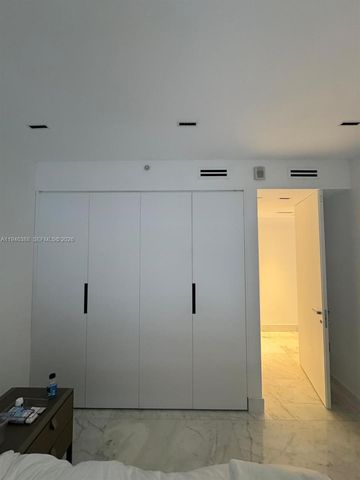 1010 Brickell Ave 1905, Miami, FL 33131