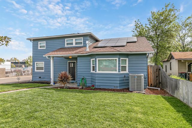 923 Jasper Street, Medford, OR 97501