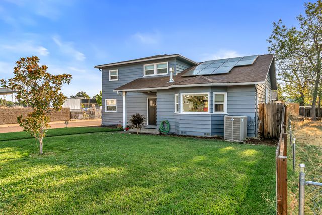 923 Jasper Street, Medford, OR 97501