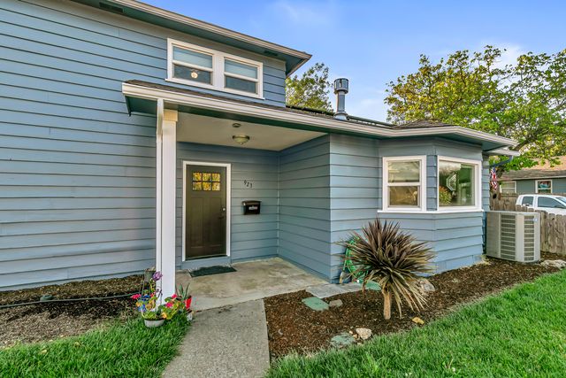 923 Jasper Street, Medford, OR 97501