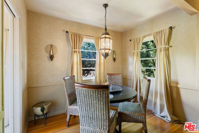 11672 Erwin Street, North Hollywood (los Angeles), CA 91606