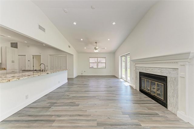 6315 4TH AVENUE NW, Bradenton, FL 34209