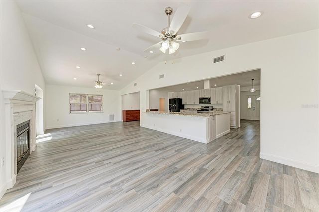 6315 4TH AVENUE NW, Bradenton, FL 34209