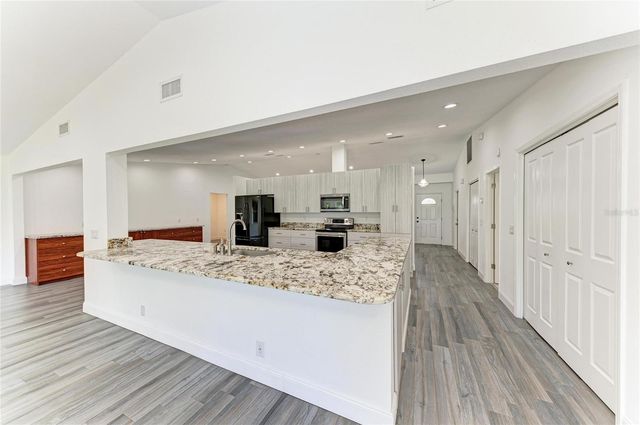 6315 4TH AVENUE NW, Bradenton, FL 34209