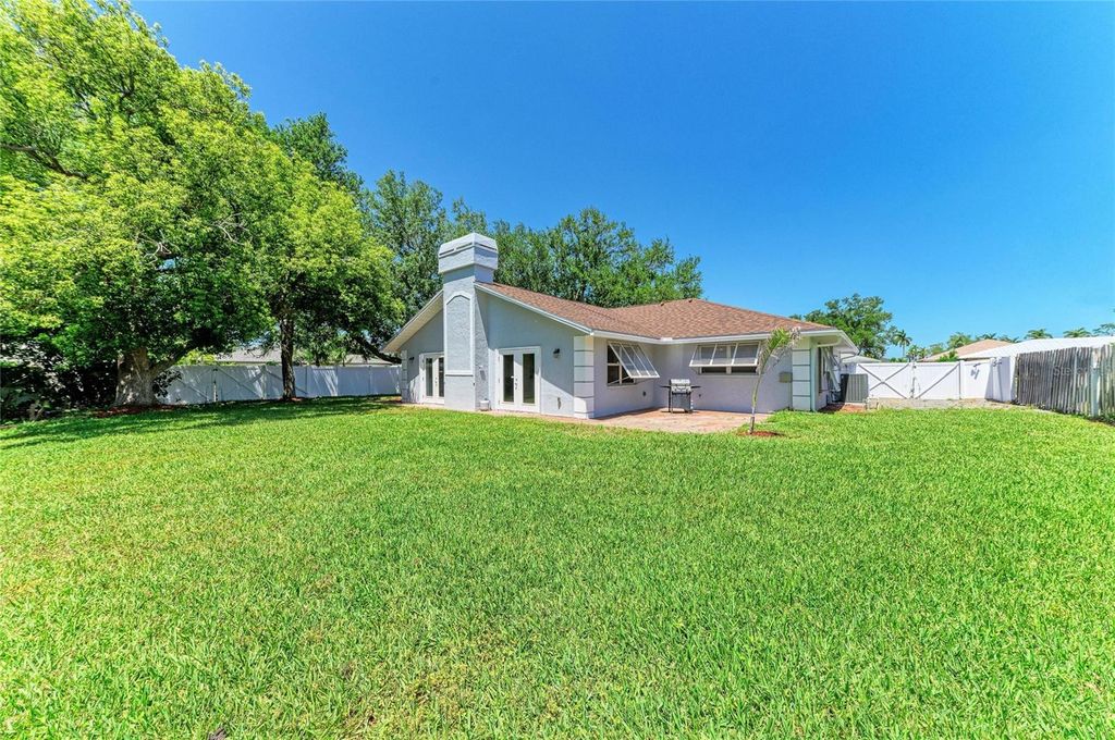 Image 51 of property listing at 6315 4TH AVENUE NW, Bradenton, FL 34209