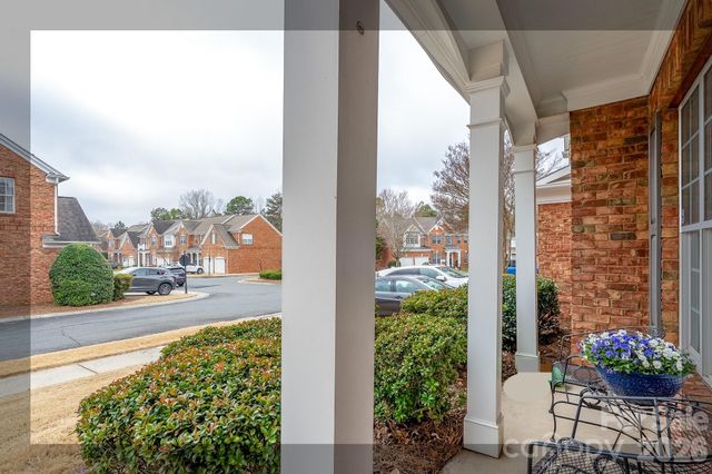 10879 Rogalla Drive, Charlotte, NC 28277