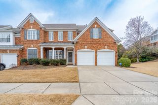 10879 Rogalla Drive, Charlotte, NC 28277
