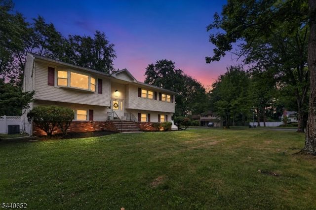 20 Arnold Drive, Parsippany-troy Hills Twp., NJ 07054