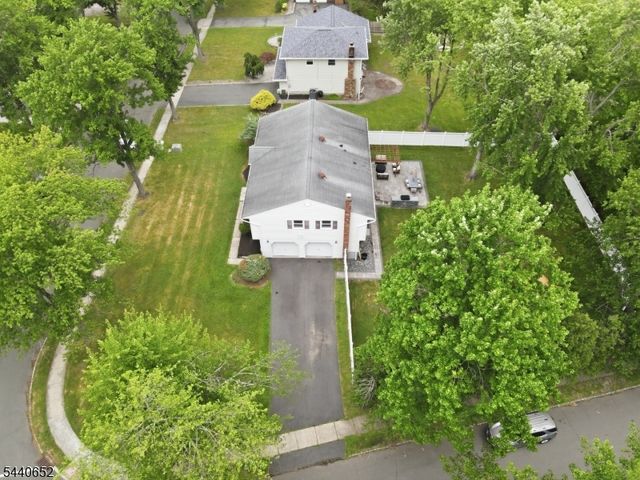 20 Arnold Drive, Parsippany-troy Hills Twp., NJ 07054