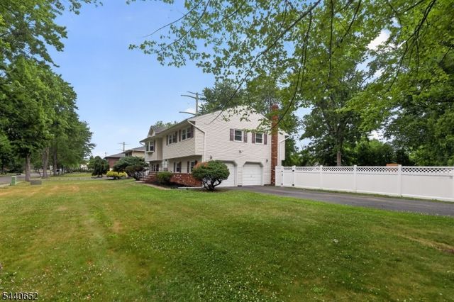 20 Arnold Drive, Parsippany-troy Hills Twp., NJ 07054