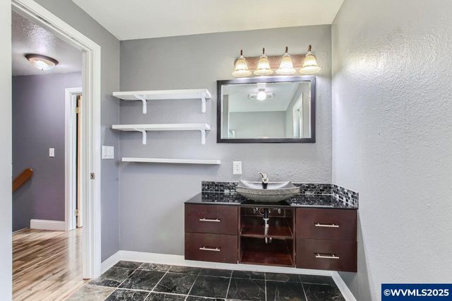 20136 SW Southview St, Aloha, OR 97007