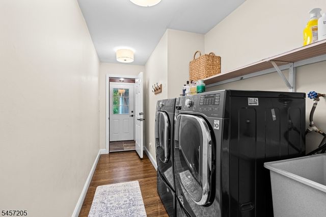 45 Brush Hill Rd, Kinnelon Boro, NJ 07405