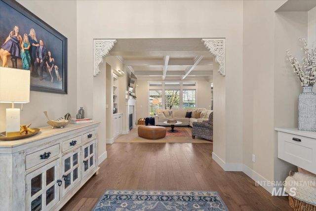 6217 W Ina Dr, Boise, ID 83703