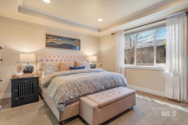 6217 W Ina Dr, Boise, ID 83703