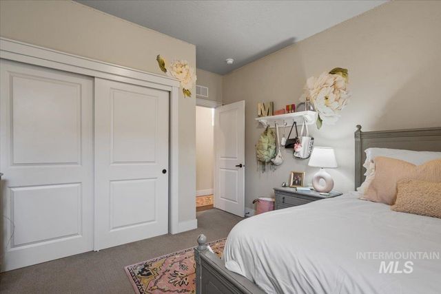 6217 W Ina Dr, Boise, ID 83703