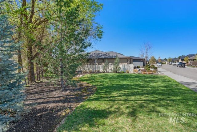 6217 W Ina Dr, Boise, ID 83703
