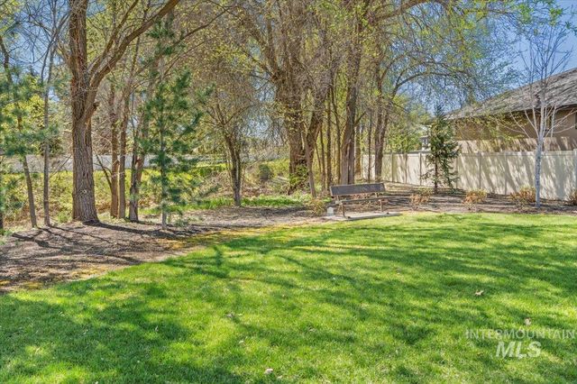 6217 W Ina Dr, Boise, ID 83703