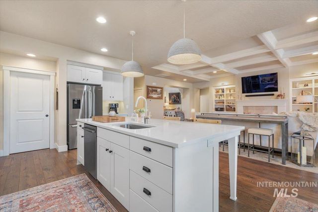 6217 W Ina Dr, Boise, ID 83703