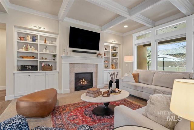 6217 W Ina Dr, Boise, ID 83703