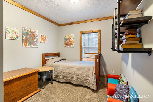 1475 Stalhood Drive, Kent City, MI 49330