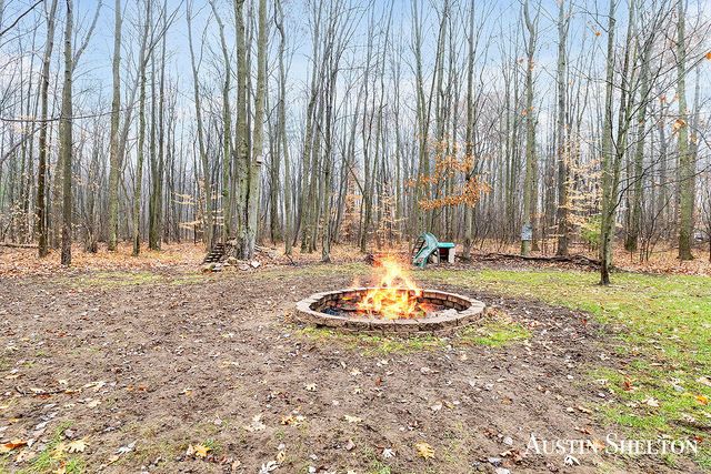 1475 Stalhood Drive, Kent City, MI 49330