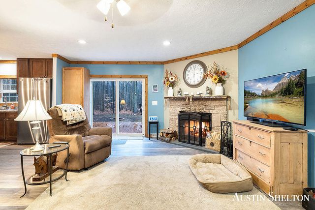 1475 Stalhood Drive, Kent City, MI 49330