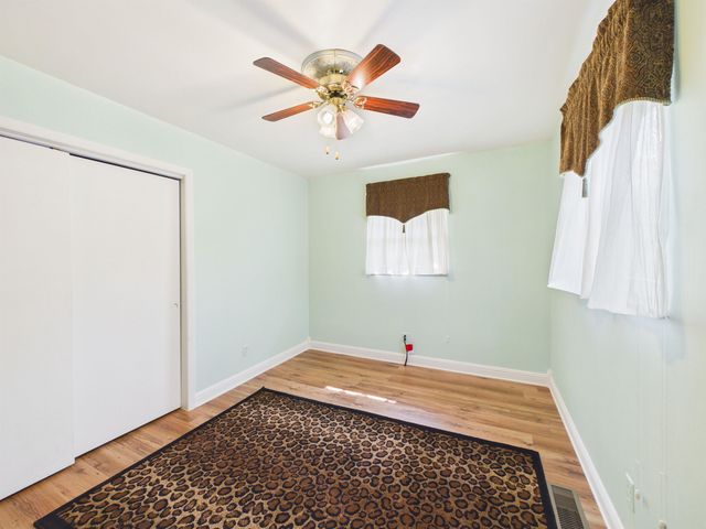 220 County Rd 123, Chesapeake, OH 45619