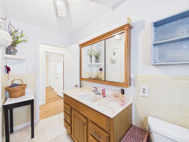 220 County Rd 123, Chesapeake, OH 45619