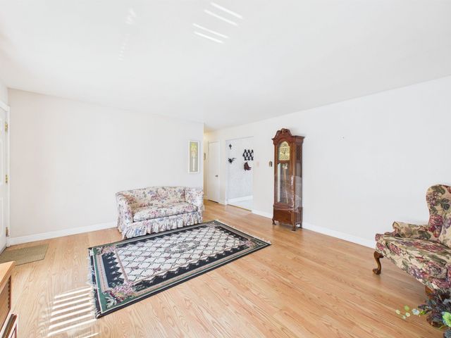 220 County Rd 123, Chesapeake, OH 45619