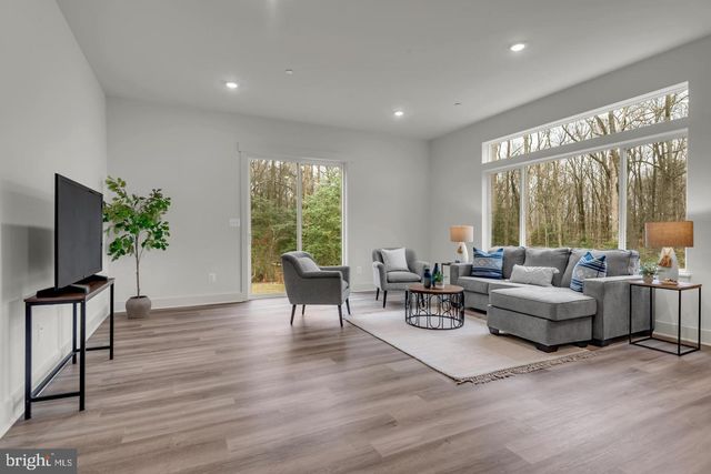 6607 LOST FOX LN, Hanover, MD 21076
