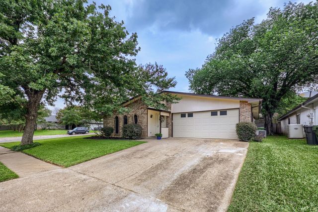 4117 Brookmoor Drive, Arlington, TX 76016