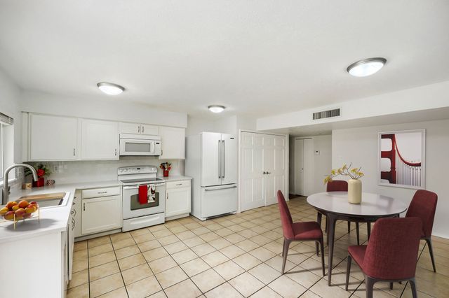 4117 Brookmoor Drive, Arlington, TX 76016