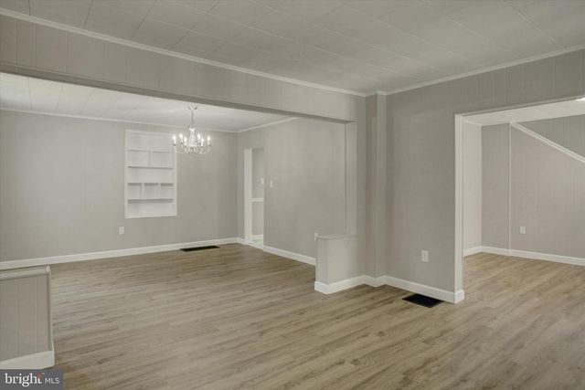 320 S PARK AVENUE, Mercersburg, PA 17236