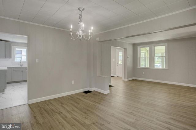 320 S PARK AVENUE, Mercersburg, PA 17236