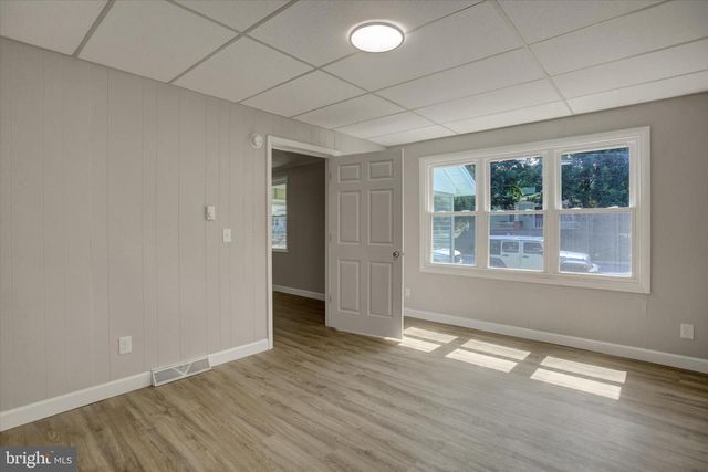 320 S PARK AVENUE, Mercersburg, PA 17236
