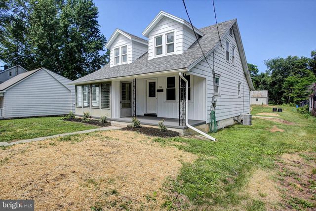 320 S PARK AVENUE, Mercersburg, PA 17236