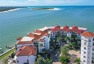 601 La Peninsula BLVD # 601, Naples, FL 34113