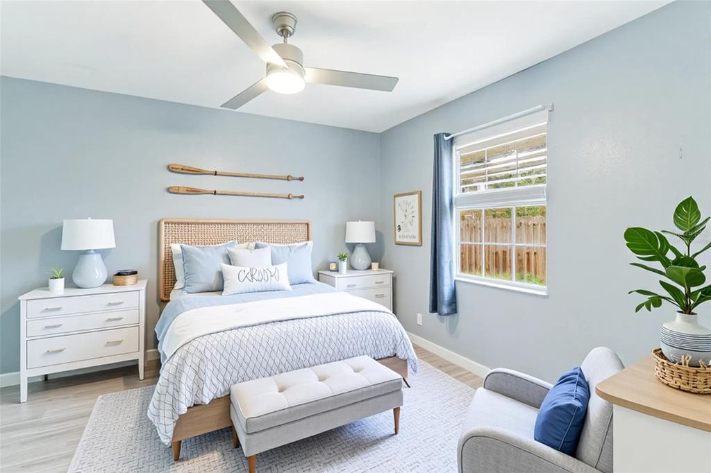 Image 6 of property listing at 109 REBECCA DRIVE NE, Winter Haven, FL 33881