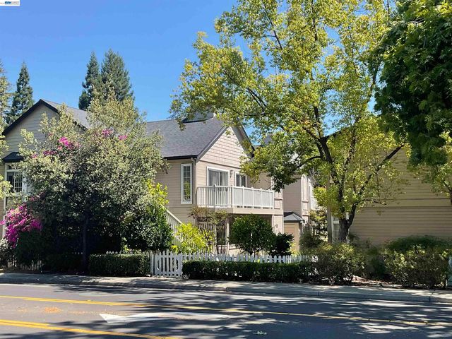 1396 Danville Blvd 209, Alamo, CA 94507
